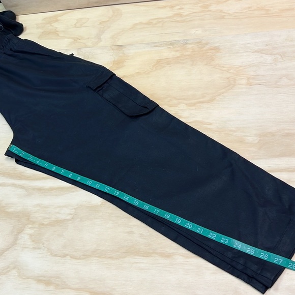 AnyBody Mixed Media Cargo Jumpsuit Black Size M - Picture 8 of 8